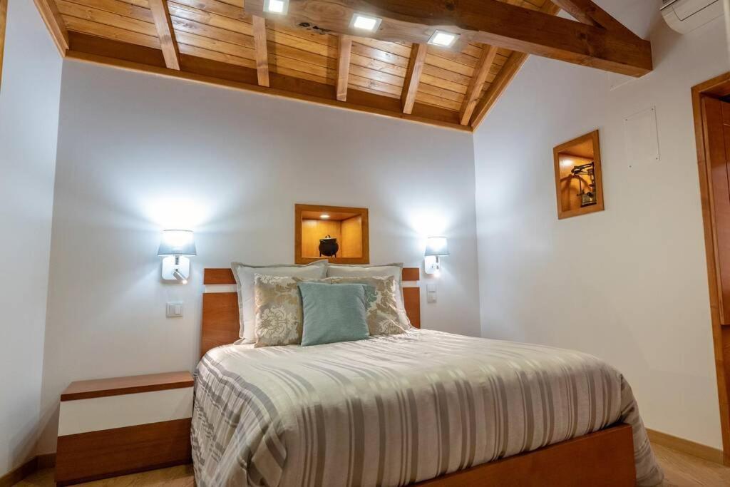 Casa Largo S Lourenco E Casa Da Videira Mazes Екстер'єр фото