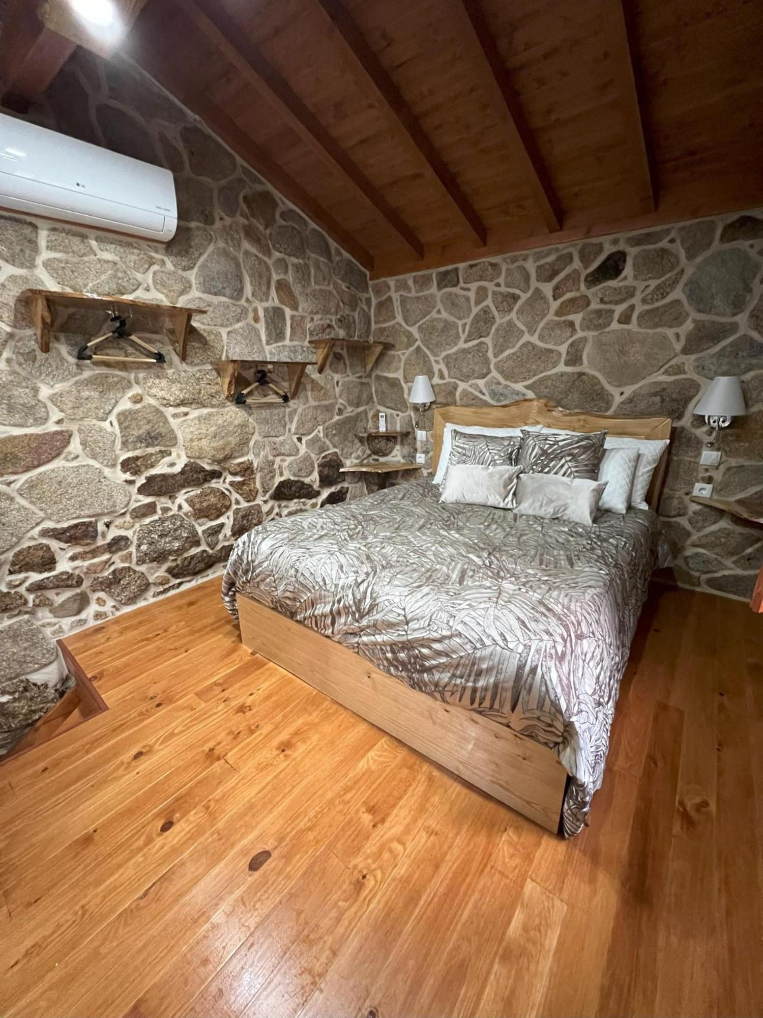 Casa Largo S Lourenco E Casa Da Videira Mazes Екстер'єр фото